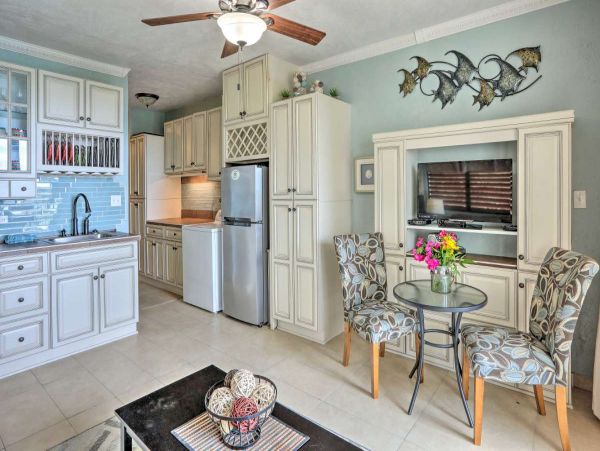 St. Thomas Condo 989909