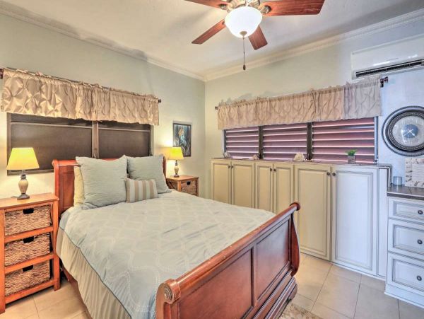 St. Thomas Condo 989909
