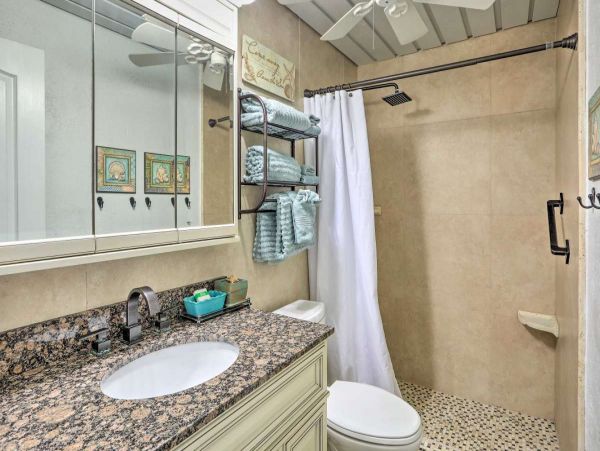 St. Thomas Condo 989909