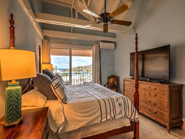 St. Thomas Condo 989913