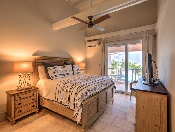 St. Thomas Condo 989913