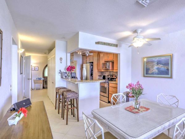 St. Thomas Condo 989914