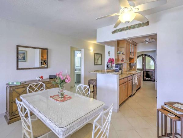 St. Thomas Condo 989914