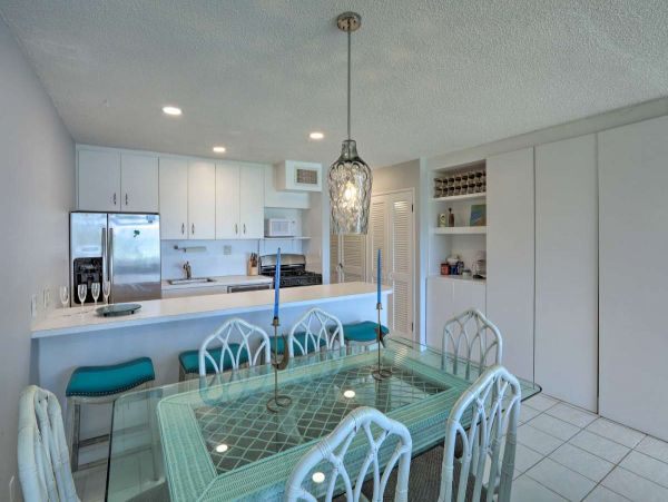 St. Thomas Condo 989915