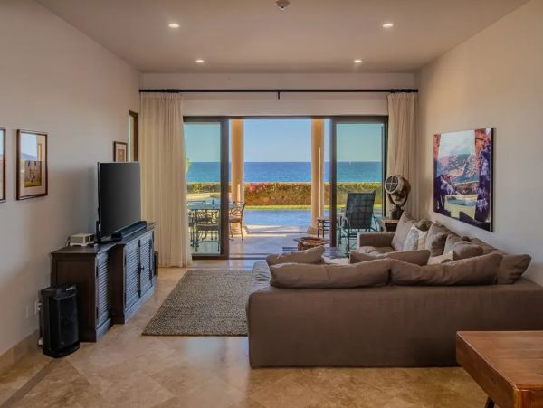 Luxury 4 Bedroom Los Cabos Vacation Rental with Pool & Spa