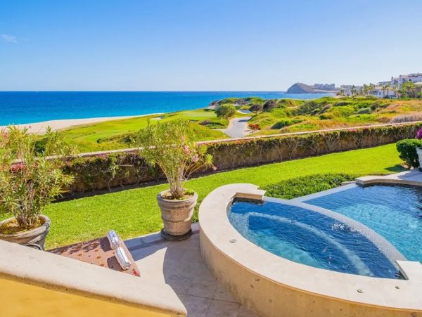 Luxury 4 Bedroom Los Cabos Vacation Rental with Pool & Spa