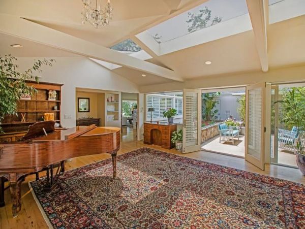 Luxury Rental Home 3 Bedrooms with Pool in Montecito