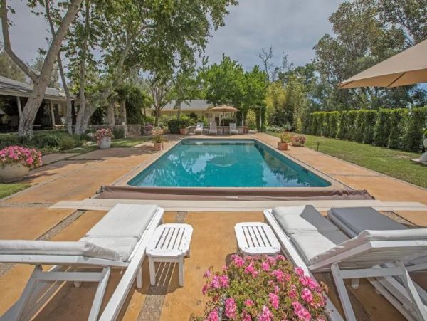 Luxury Rental Home 3 Bedrooms with Pool in Montecito