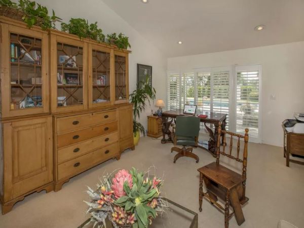 Luxury Rental Home 3 Bedrooms with Pool in Montecito