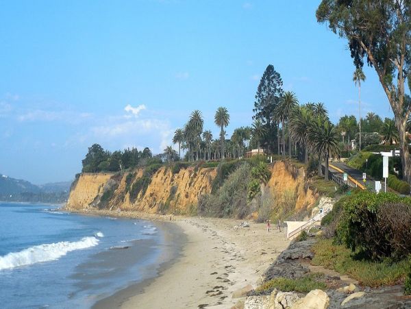 Luxury Rental Home 3 Bedrooms with Pool in Montecito