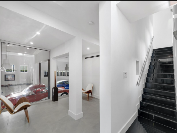 Private Estate Home Miami Coconut Grove