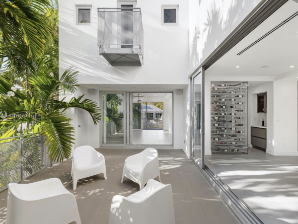 Private Estate Home Miami Coconut Grove