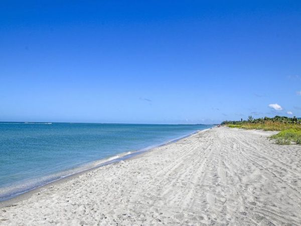 Short Walk to Beach Captiva Vacation Home Private Pool