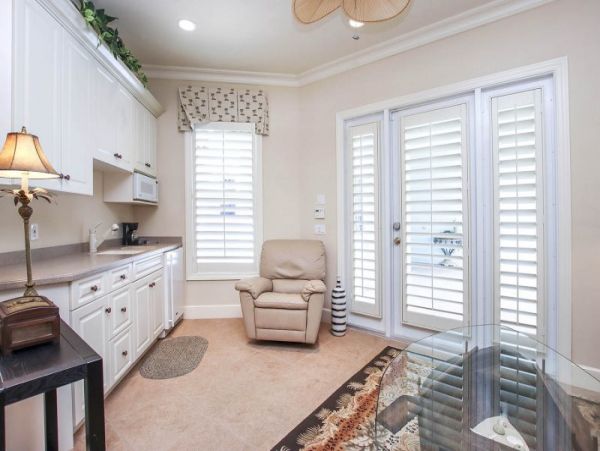 Short Walk to Beach Captiva Vacation Home Private Pool