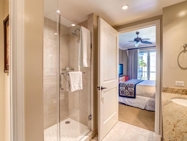 Short Walk to Beach Maui Vacation Condo Two Bedrooms