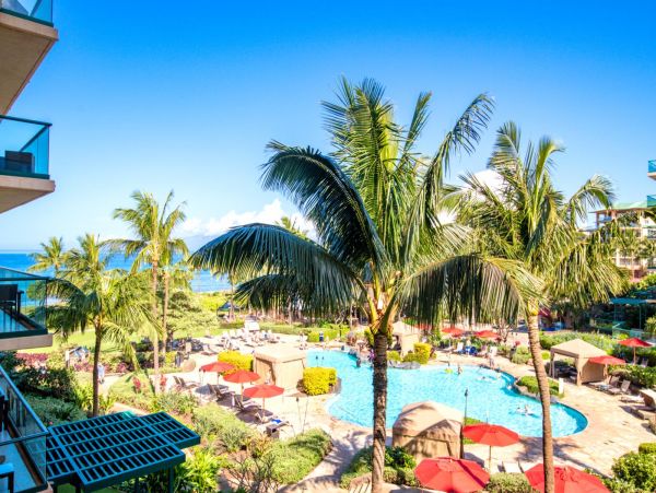 Short Walk to Beach Maui Vacation Condo Two Bedrooms