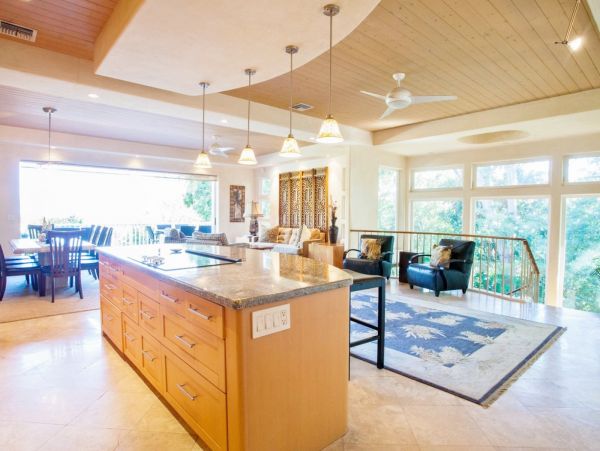 On Beach Lahaina Vacation Home Private Pool