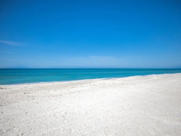 Direct Gulf-Front Condo Longboat Key - Newly Renovated Beachfront Rental