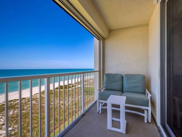 Direct Gulf-Front Condo Longboat Key - Newly Renovated Beachfront Rental