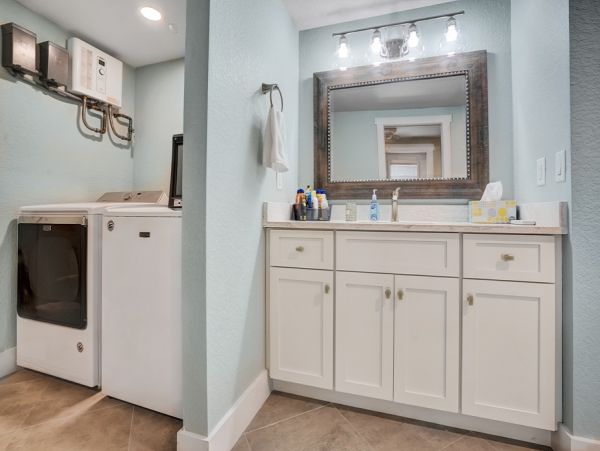 Luxury Key Colony Beach Rental with Deep water dock