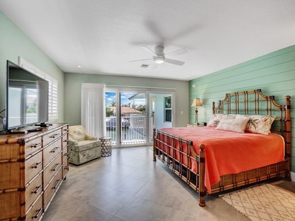 Luxury Key Colony Beach Rental with Deep water dock