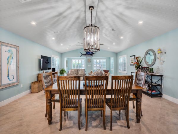 Luxury Key Colony Beach Rental with Deep water dock
