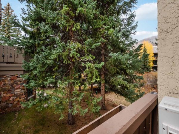 Walk to Lifts Vail Vacation Condo Two Bedrooms