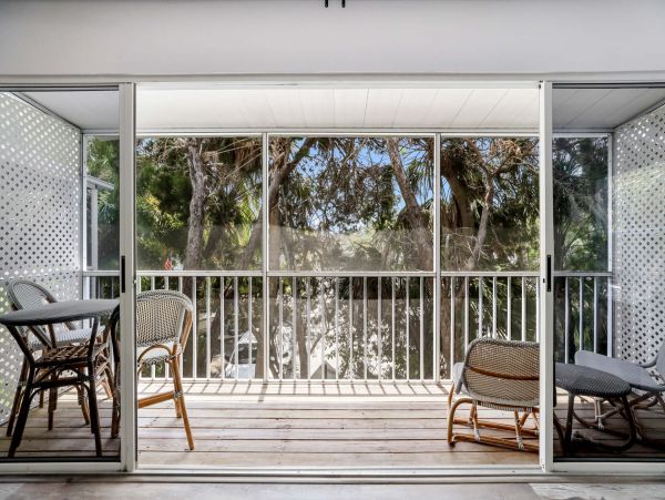 Short Walk to Beach Holmes Beach Vacation Duplex