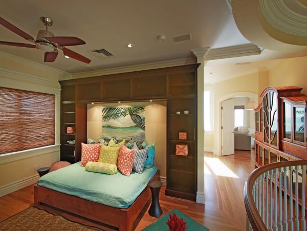 Beachfront Luxury Four Bedroom Vacation Home in Oahu