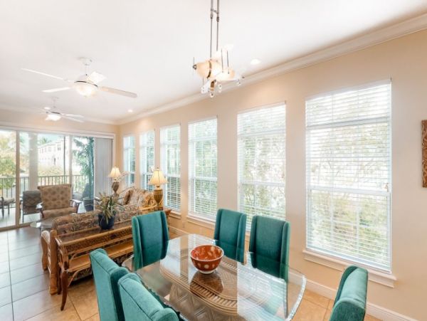 Bradenton Beach Vacation Condo Two Bedrooms Walk To Beach