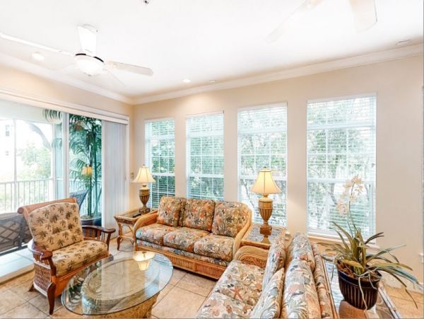 Bradenton Beach Vacation Condo Two Bedrooms Walk To Beach