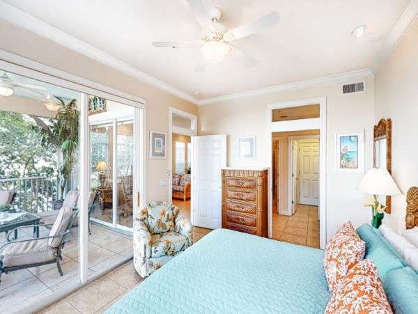 Bradenton Beach Vacation Condo Two Bedrooms Walk To Beach