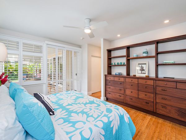 Luxury Three Bedroom Rental Home in Lanikai Beach