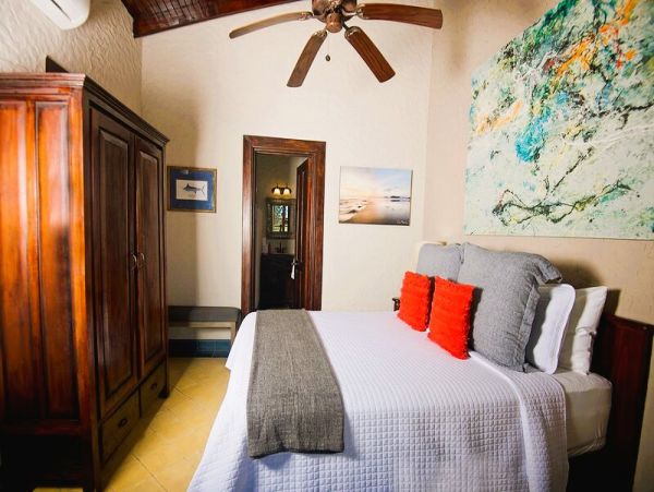 Ocean Views Playa Hermosa Vacation Home with Pool Sleeps 12