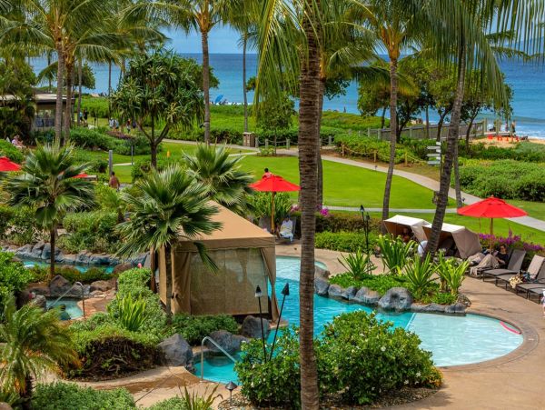 Maui Luxury Vacation Rental  Kaanapali Beachfront Villa with Mountain Views