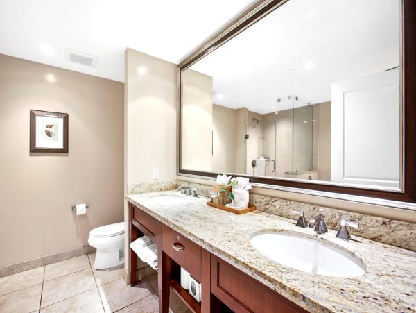Maui Luxury Vacation Rental  Kaanapali Beachfront Villa with Mountain Views