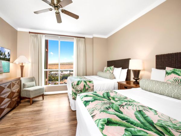 Maui Luxury Vacation Rental  Kaanapali Beachfront Villa with Mountain Views