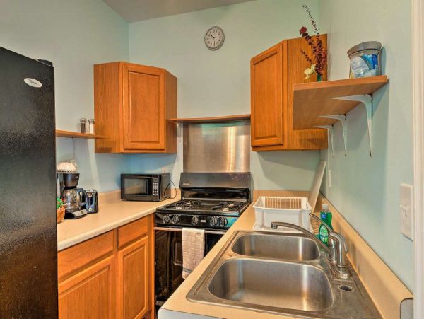 Hilo District Home 990010