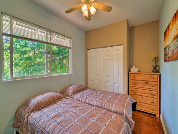 Hilo District Home 990010