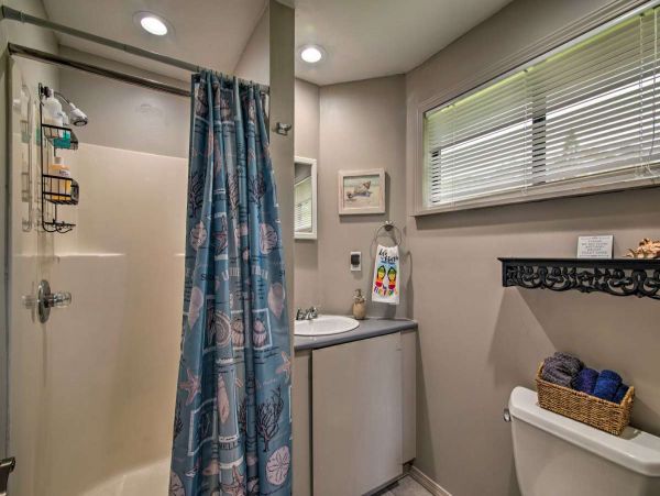 Hilo District Home 990024