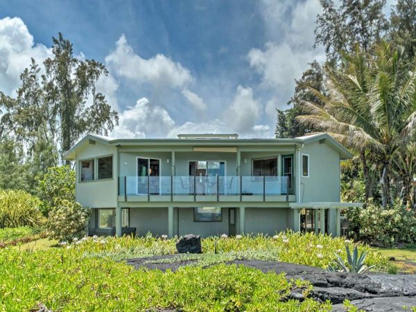 Hilo District Home 990025