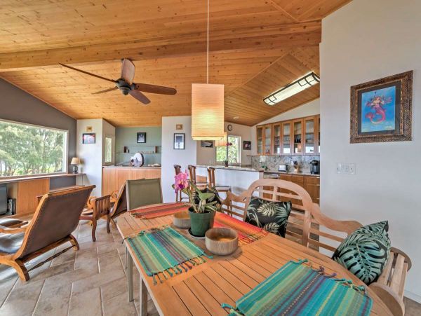 Hilo District Home 990025