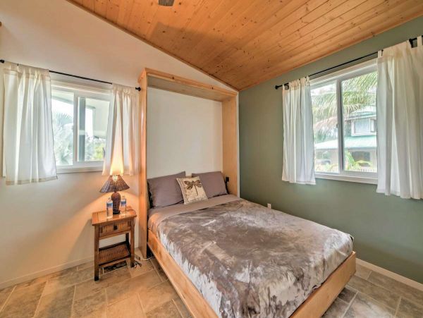 Hilo District Home 990025