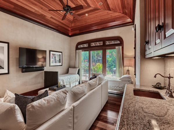 Princeville Home 990037