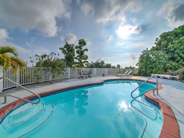Kailua Kona Home 990098
