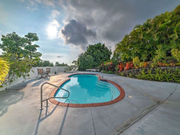 Kailua Kona Home 990098