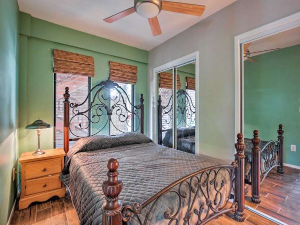 Kailua-Kona Getaway Near Turtle Beach & Attractions