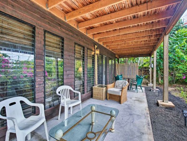 Kailua-Kona Getaway Near Turtle Beach & Attractions