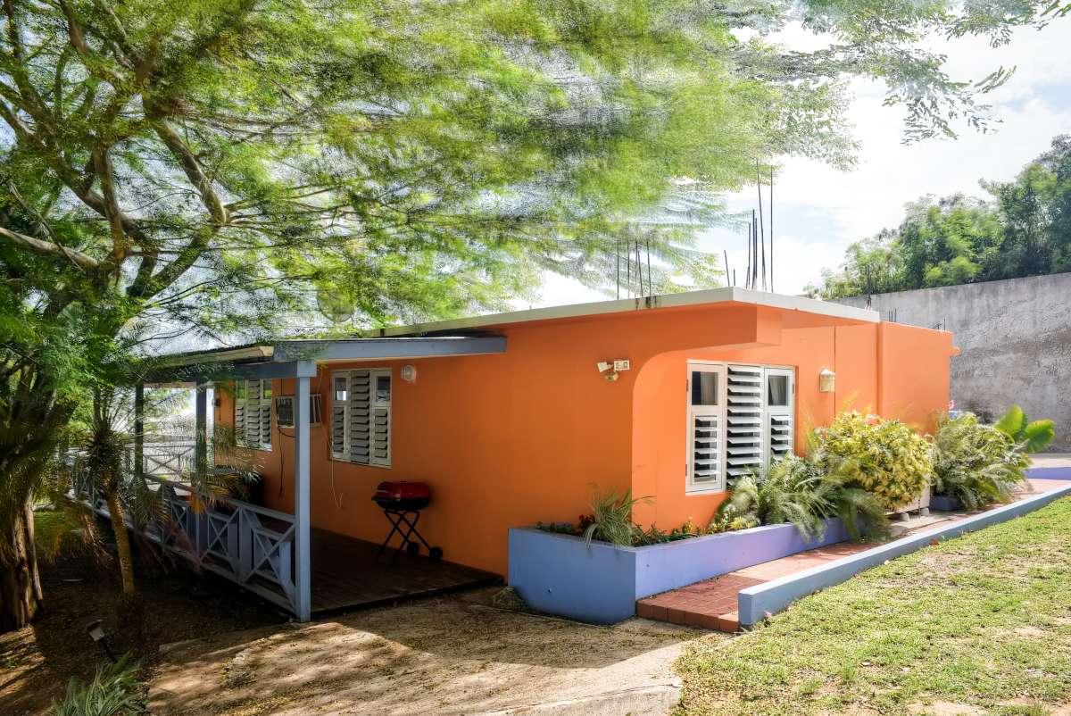 Puerto Rico Home 990186