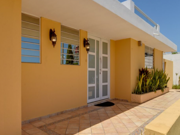 Stunning Vacation Rental with 7 Bedrooms in Puerto Rico